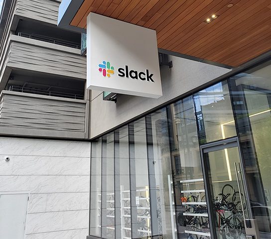 La Guerre entre Slack at Microsoft Team se poursuit