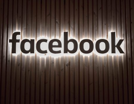 Facebook change de focus et met l’accent sur la confidentialité et la sécurité