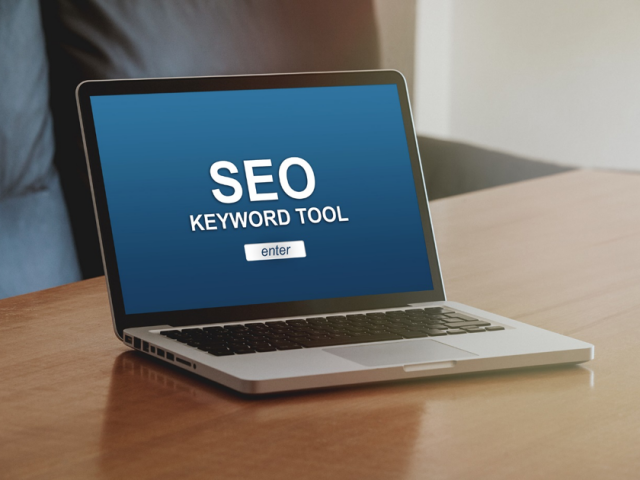 5 outils SEO indispensables